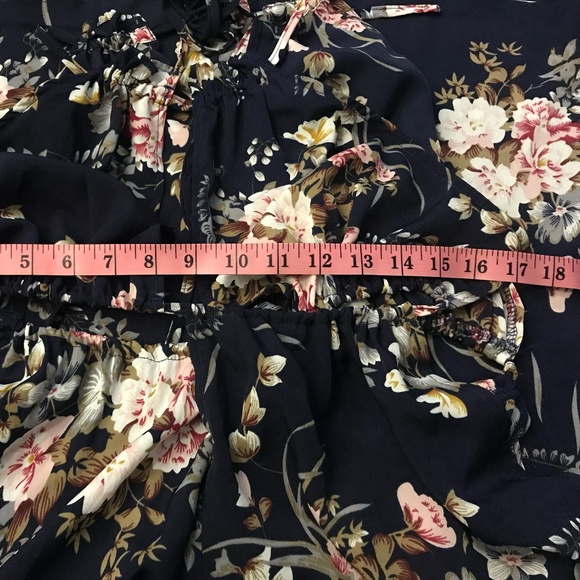 Crisscross Cut Out Front Tie Back Floral Halter Dress - Picture 12 of 16